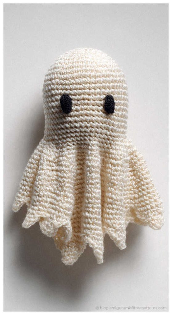 Free Amigurumi Pattern: No sew mini ghost project for professional sellers, AI concept.